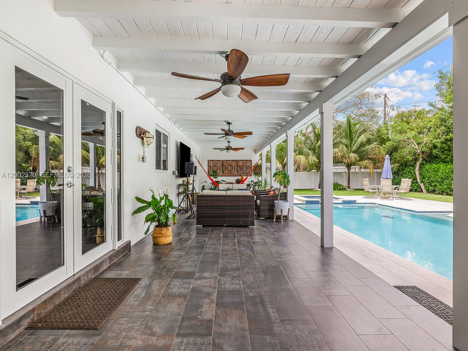 WINDSOR PARK ESTS - Residential