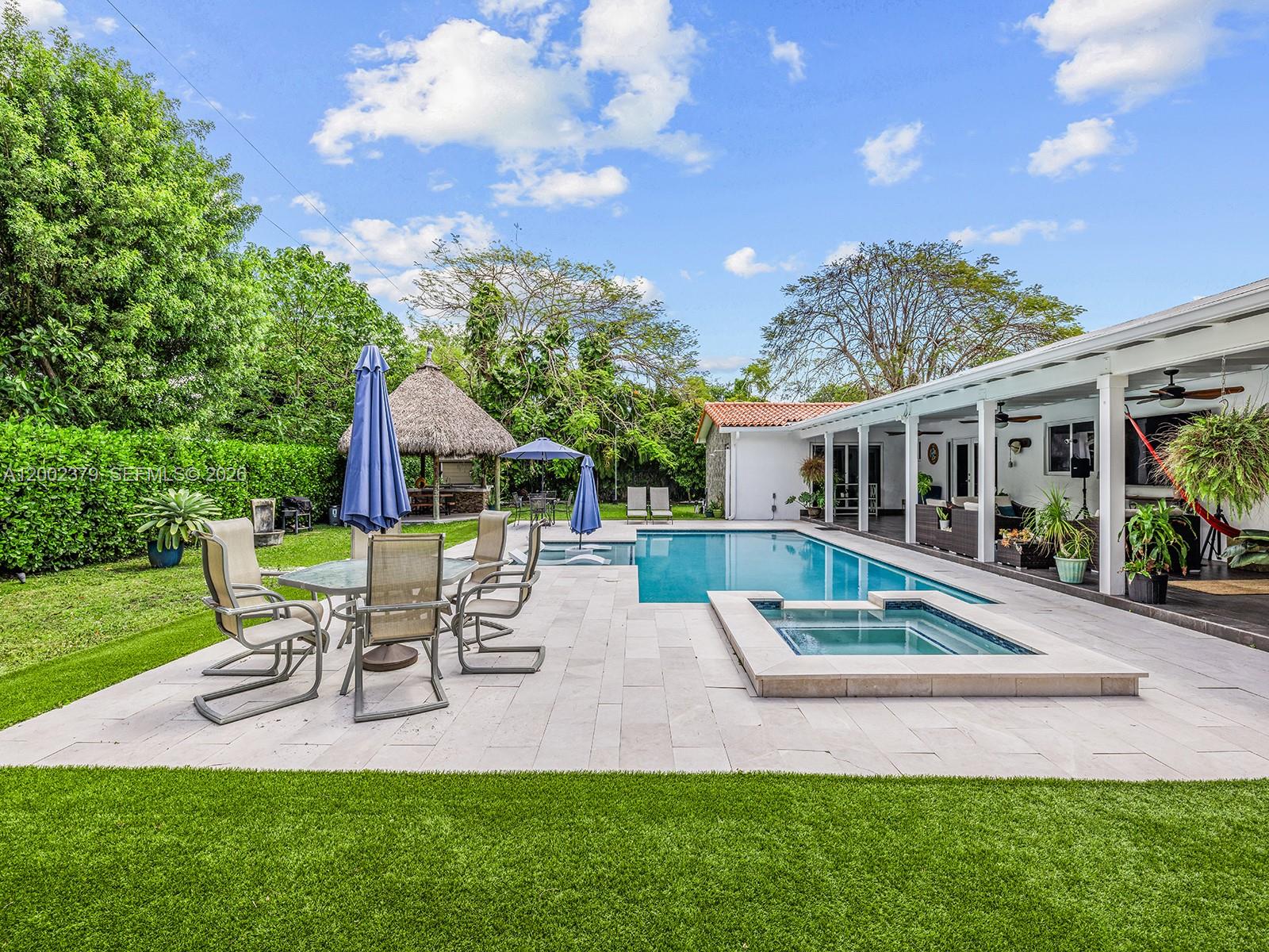 WINDSOR PARK ESTS - Residential