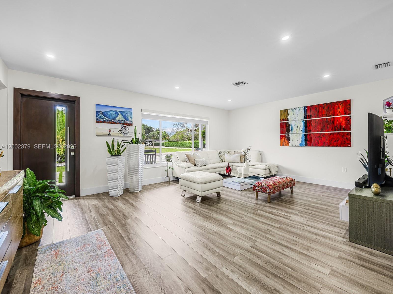 WINDSOR PARK ESTS - Residential