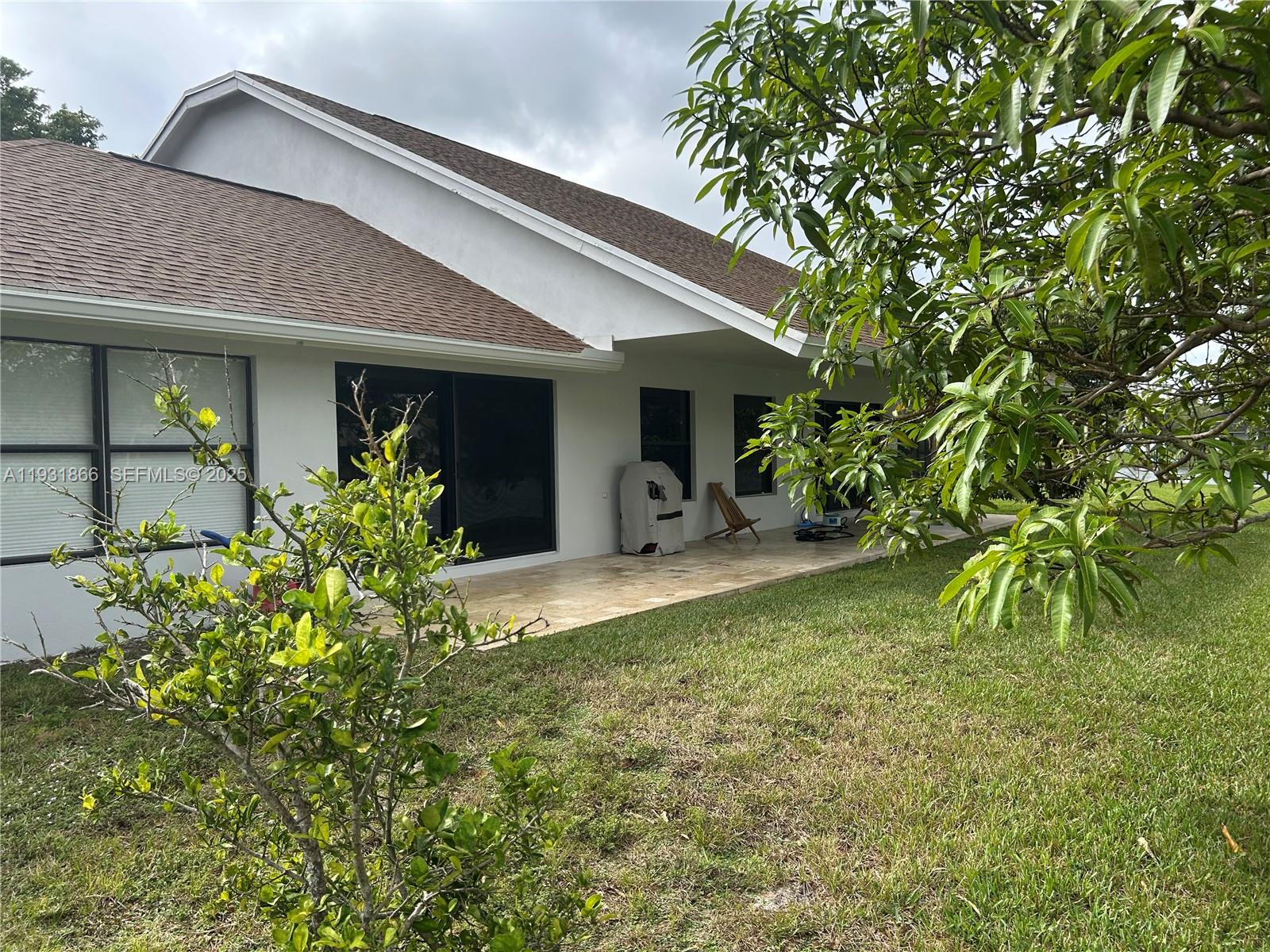 COUNTRY ADDRESS ENCORE - Residential