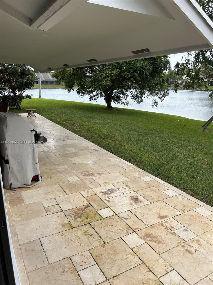 COUNTRY ADDRESS ENCORE - Residential