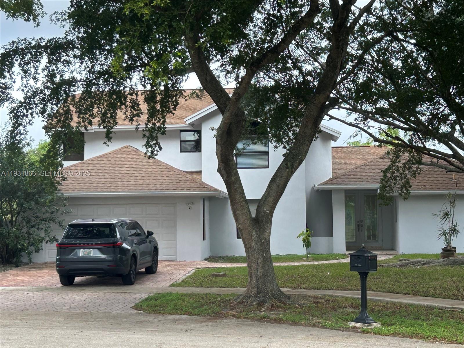 COUNTRY ADDRESS ENCORE - Residential