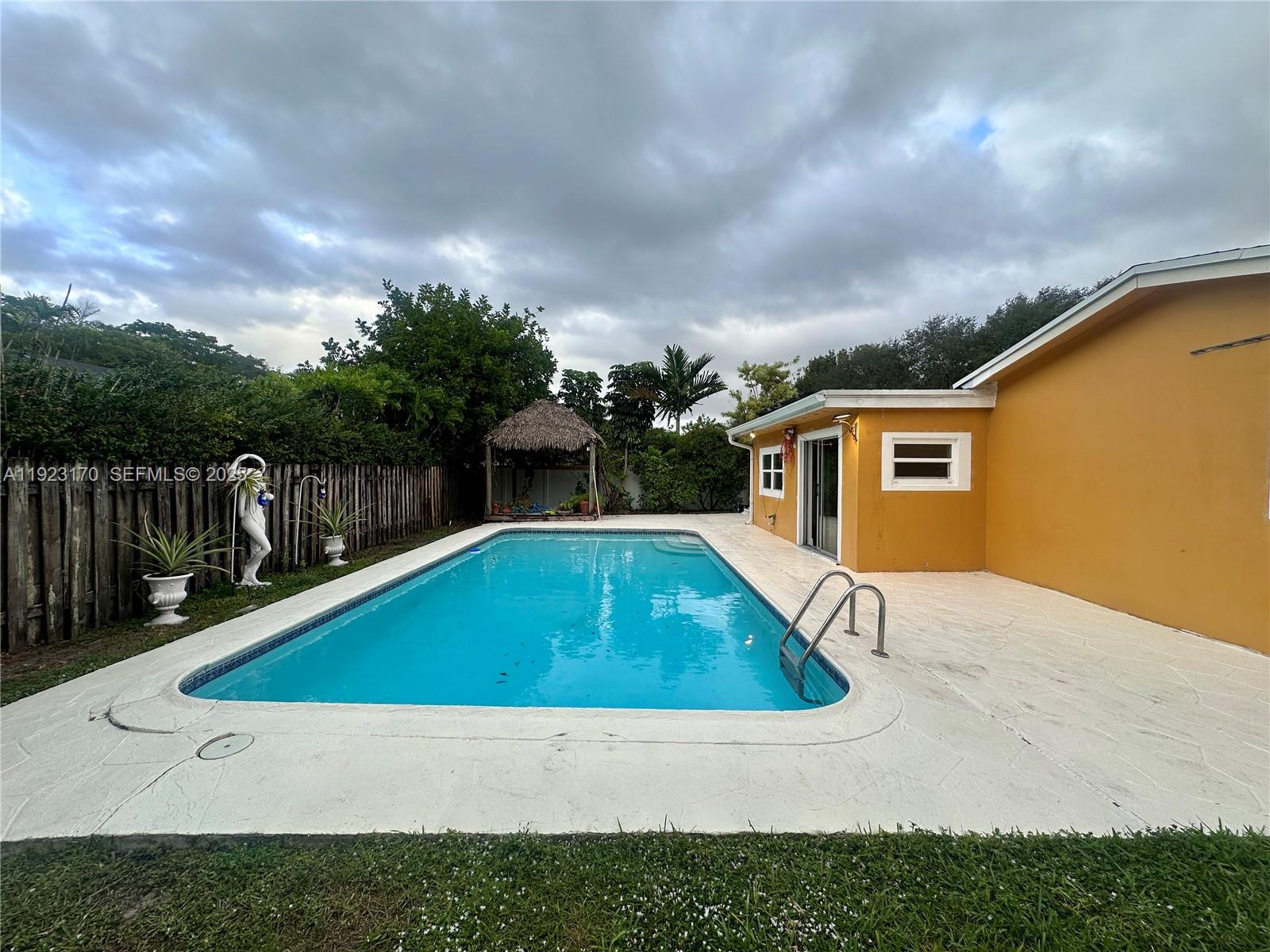 GUARDIAN ESTATES - Residential