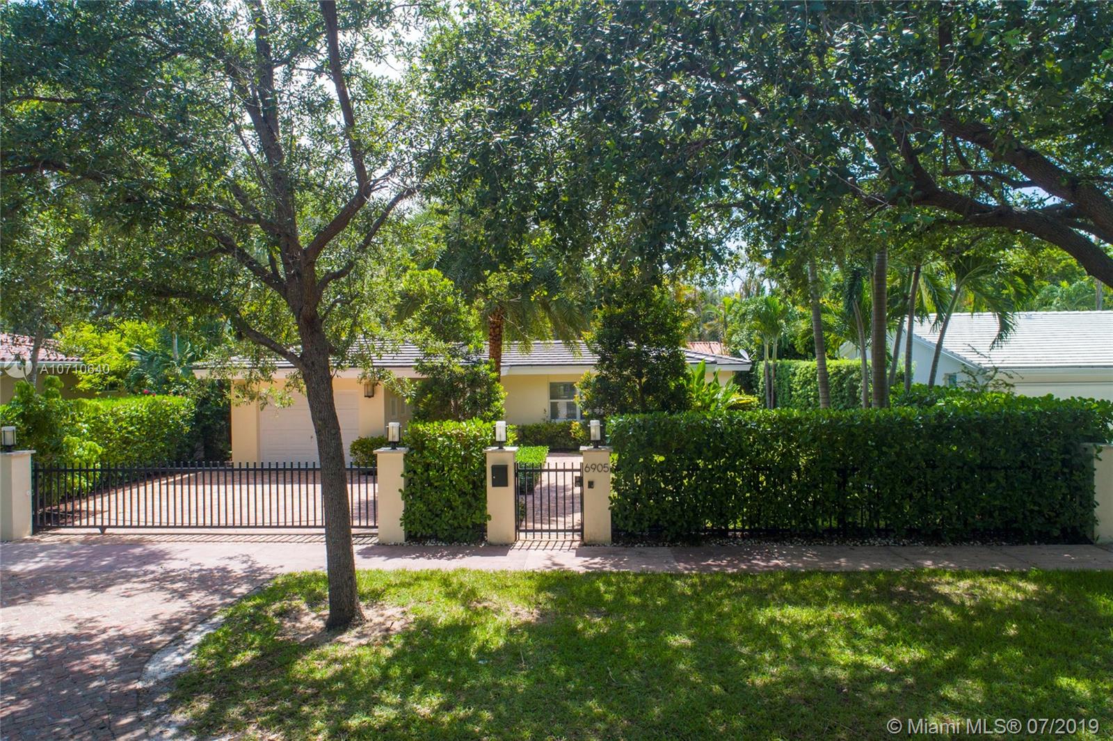 C GABLES RIVIERA SEC 12 - Residential