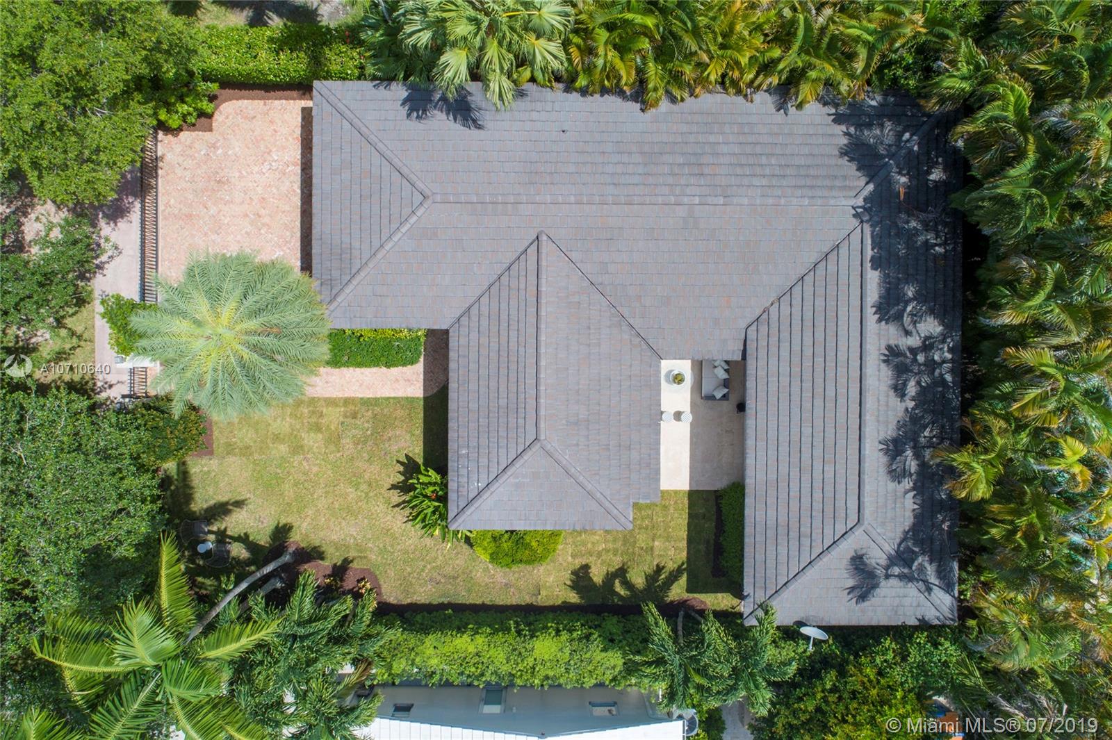 C GABLES RIVIERA SEC 12 - Residential