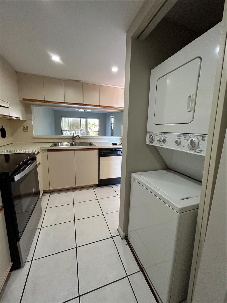 ¤WEST FONTAINE CONDO - Residential Lease