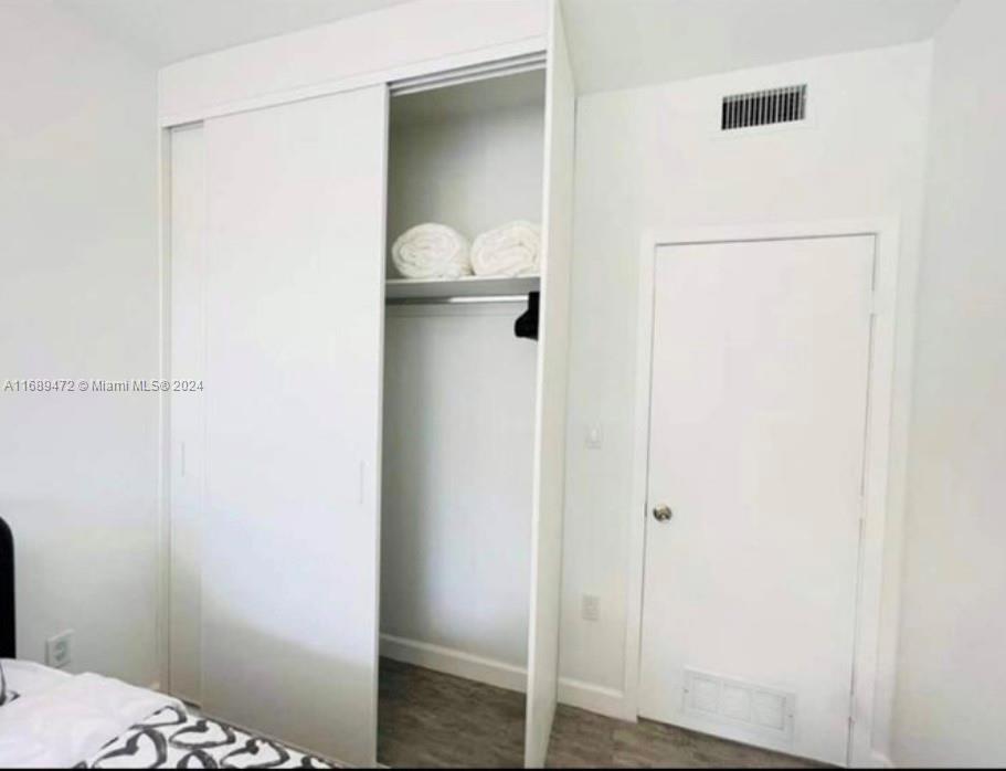 VITRAN AT NARANJA ESTATES - Residential Lease
