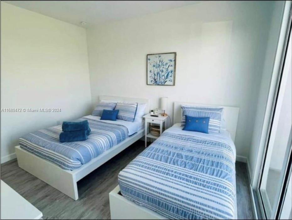 VITRAN AT NARANJA ESTATES - Residential Lease