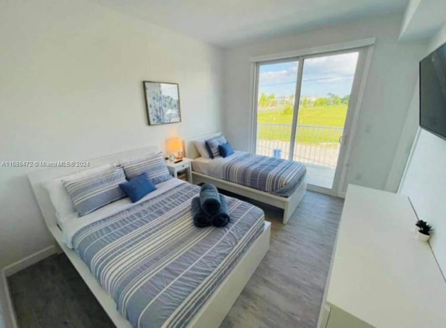 VITRAN AT NARANJA ESTATES - Residential Lease