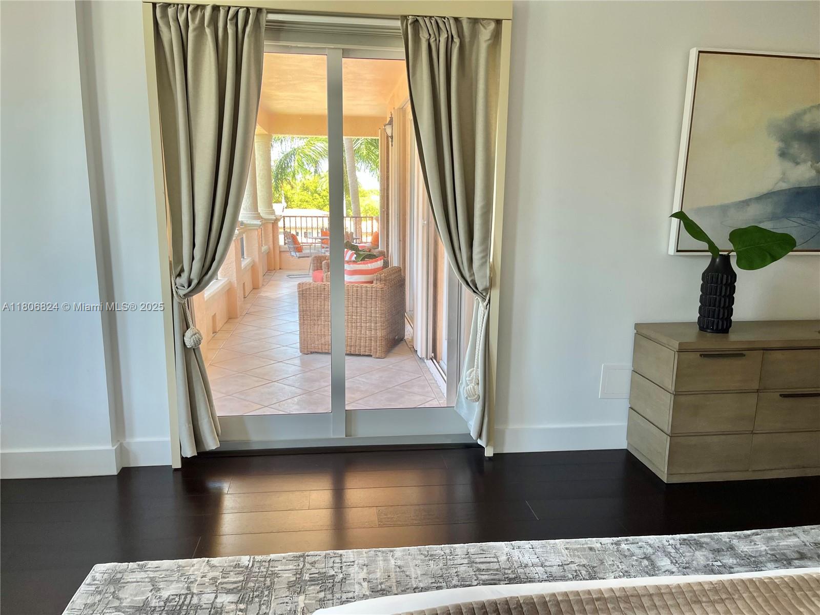 DEERING BAY CONDO II - Residential