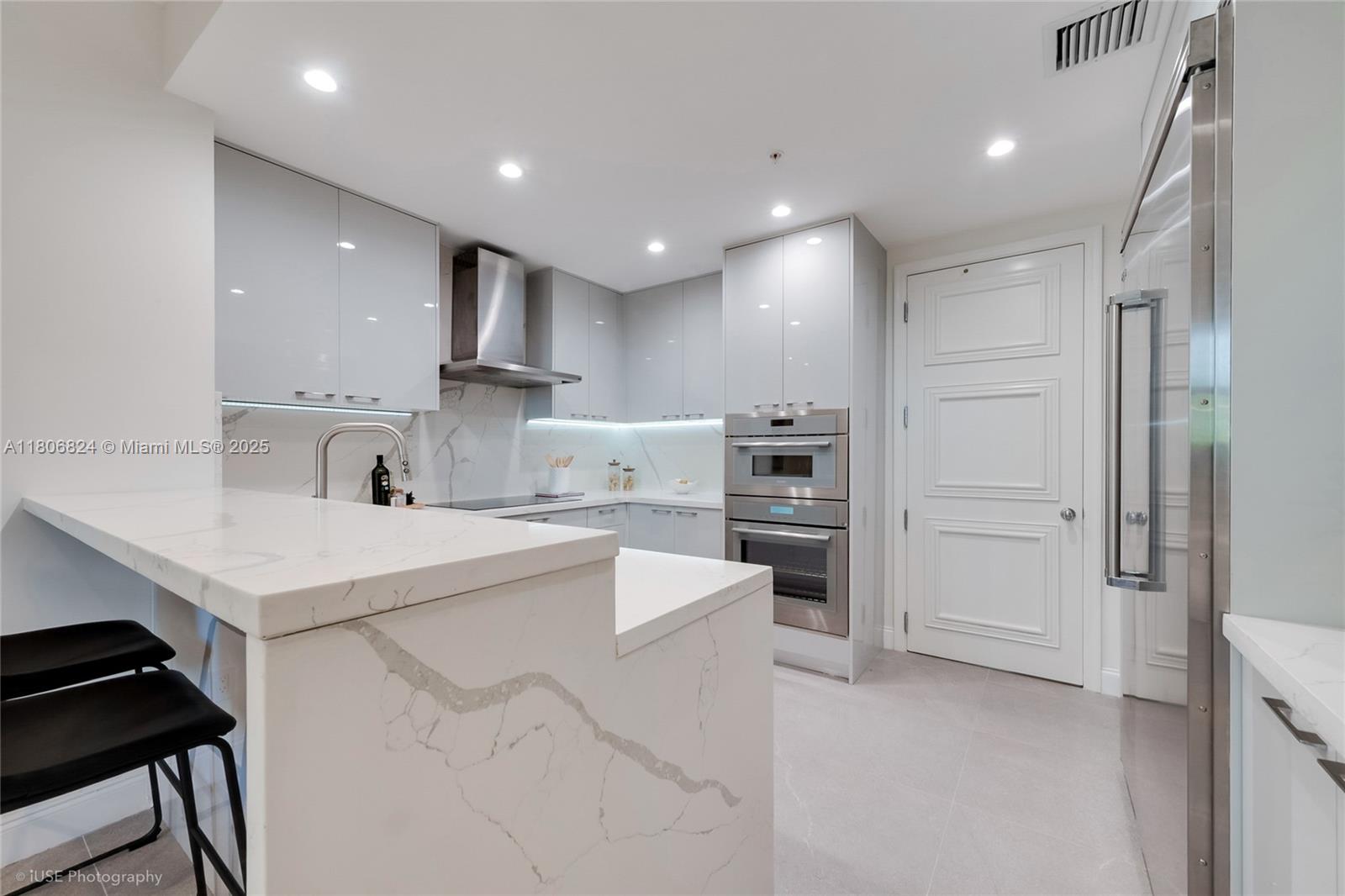 DEERING BAY CONDO II - Residential