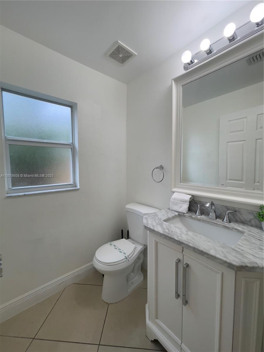 SEACREST ISLES 1 ADD - Residential Lease