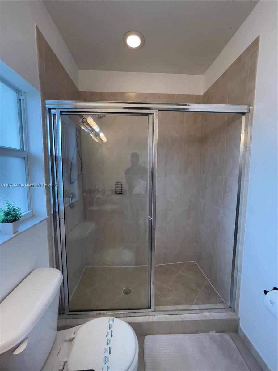 SEACREST ISLES 1 ADD - Residential Lease