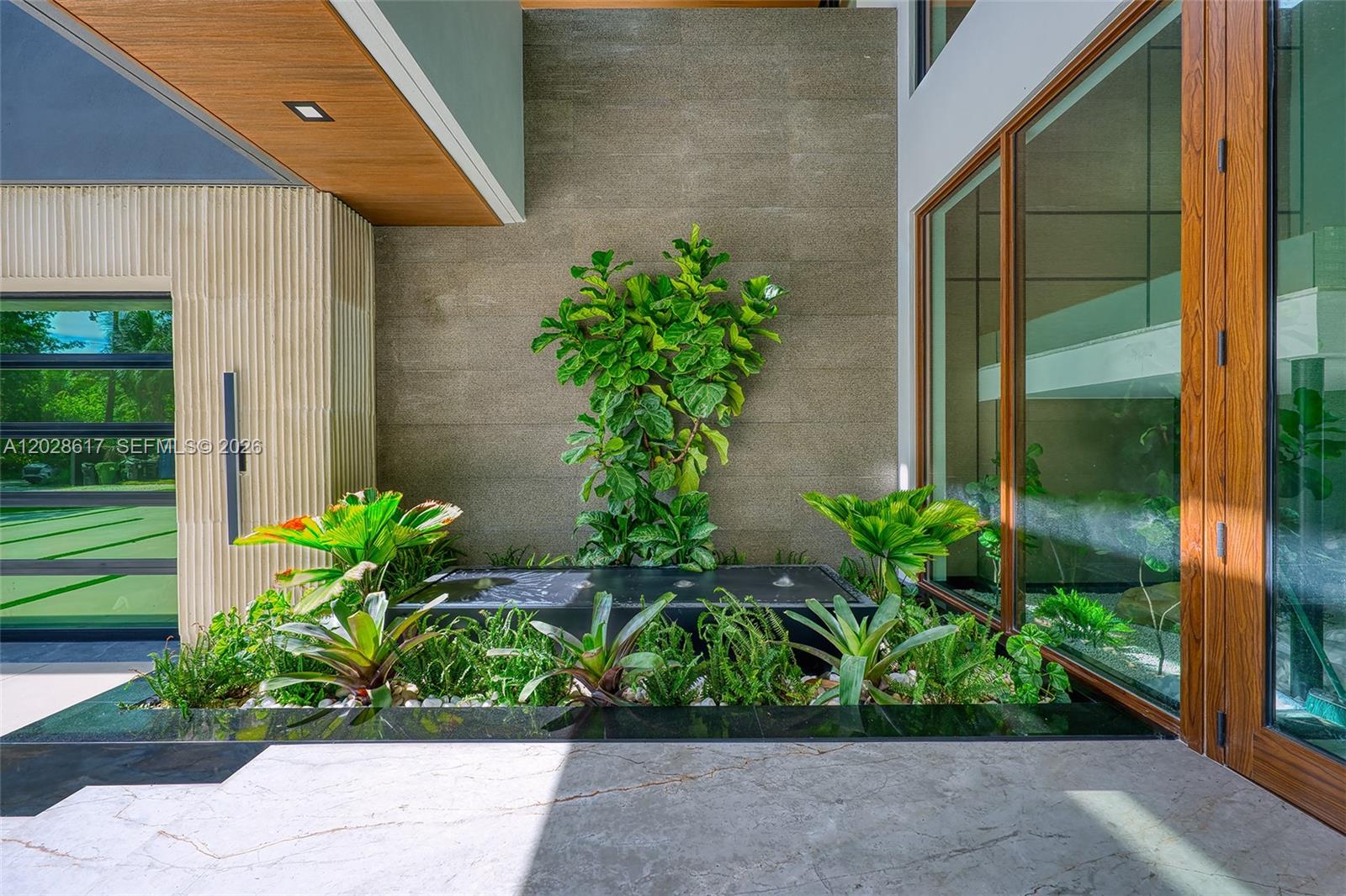 700 SW 12th Ave