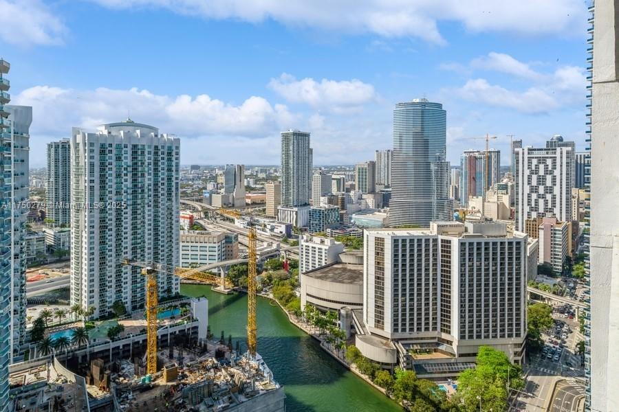 ICON BRICKELL CONDO NO 3 - Residential Lease