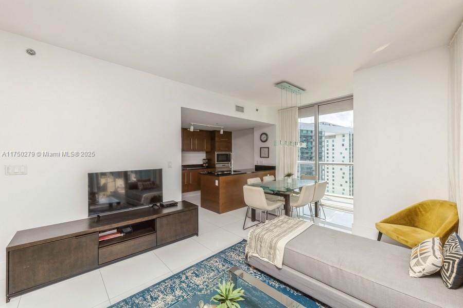 ICON BRICKELL CONDO NO 3 - Residential Lease