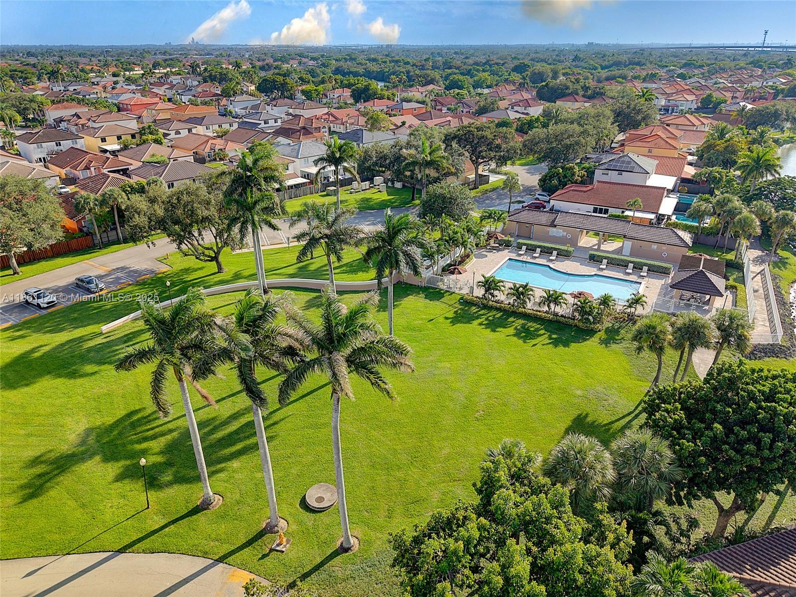 MARBELLA PARK - Residential