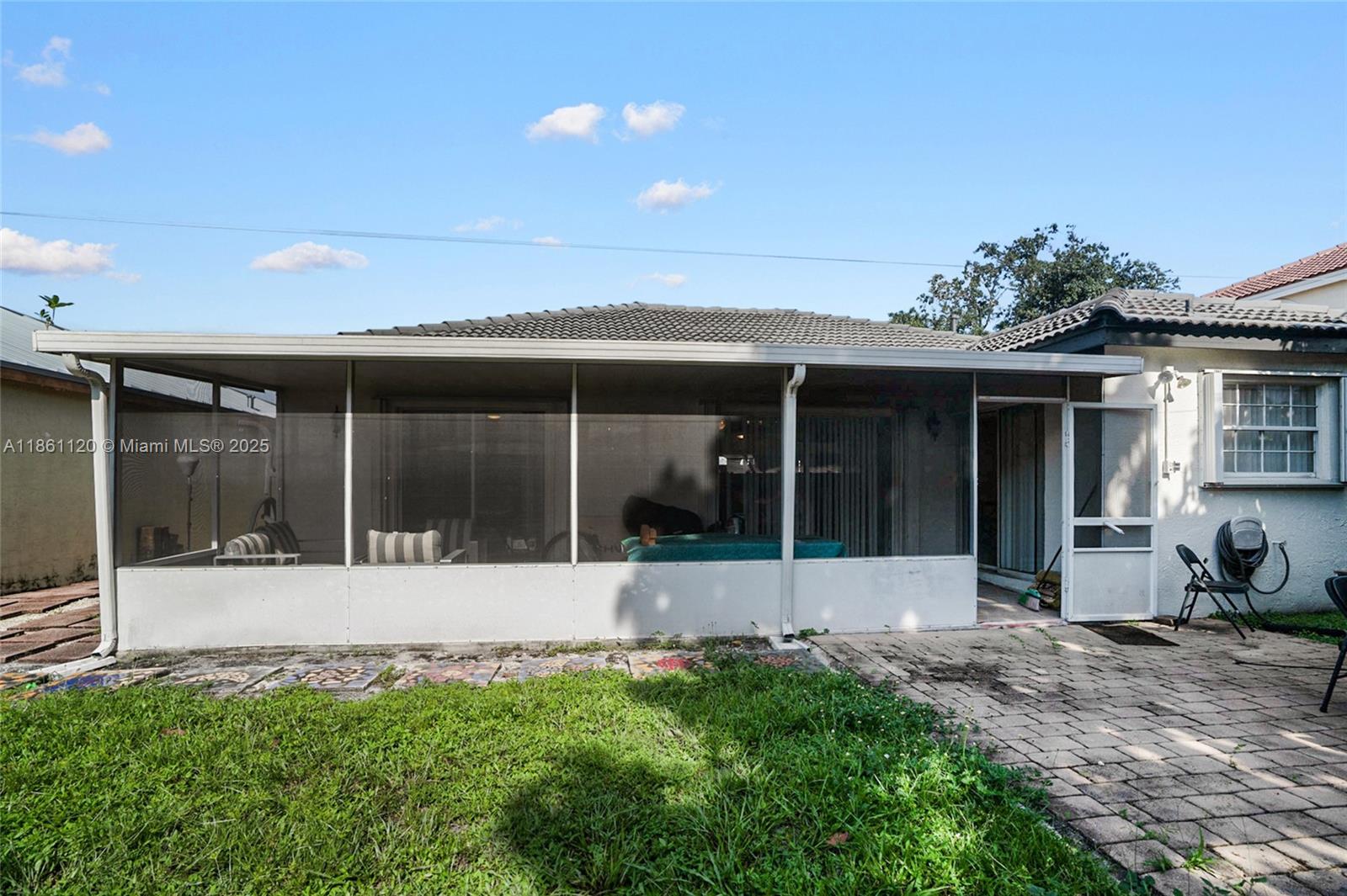 MARBELLA PARK - Residential