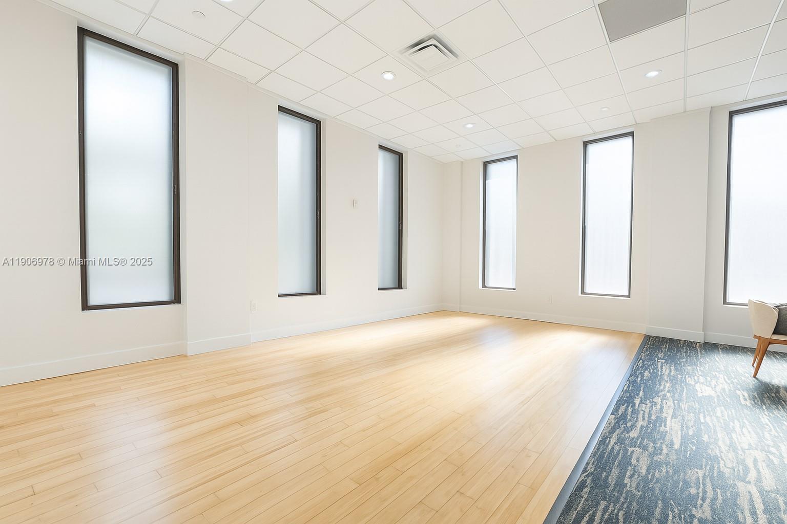 CORINTHIAN CONDO - Residential