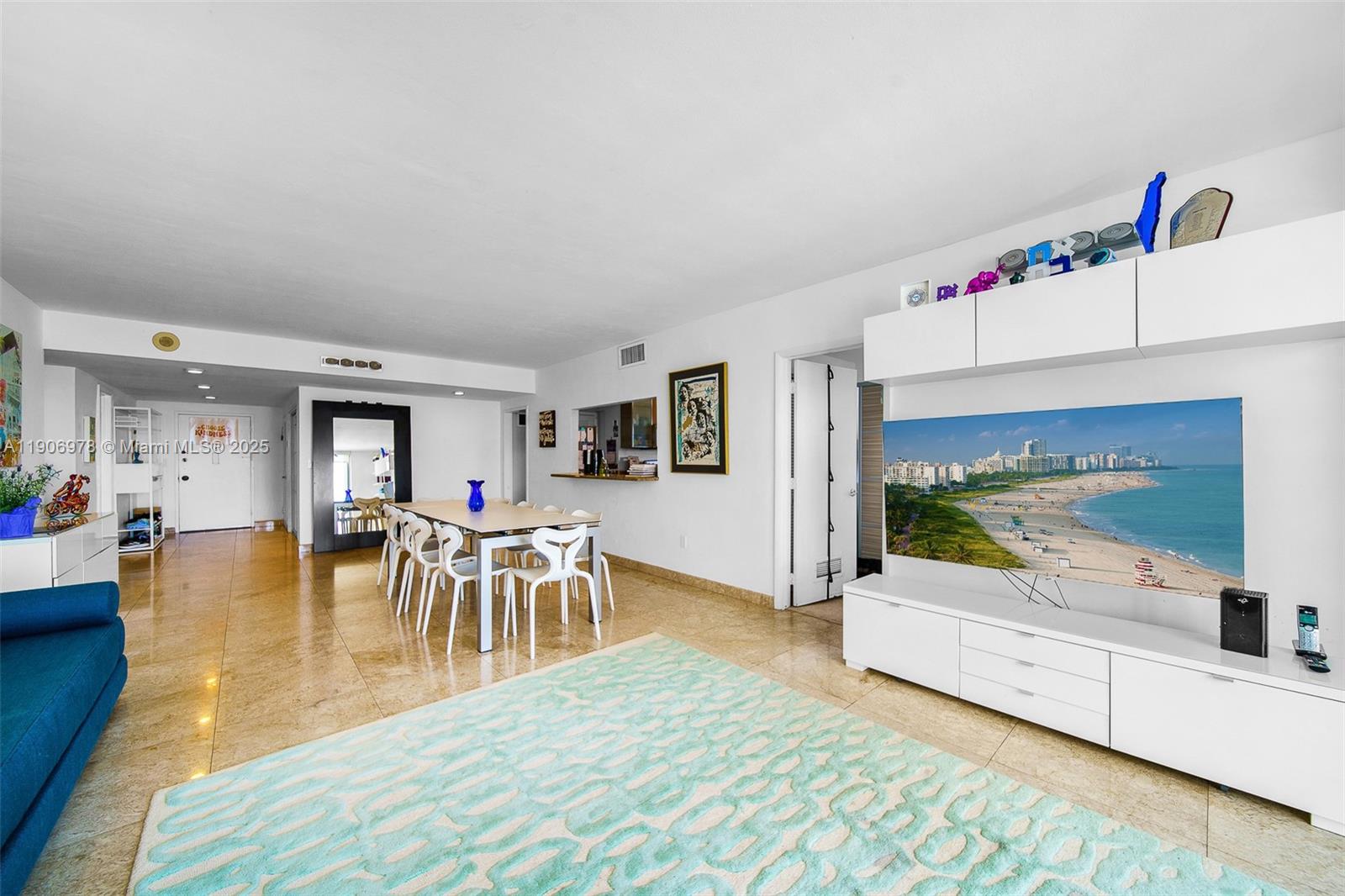 CORINTHIAN CONDO - Residential