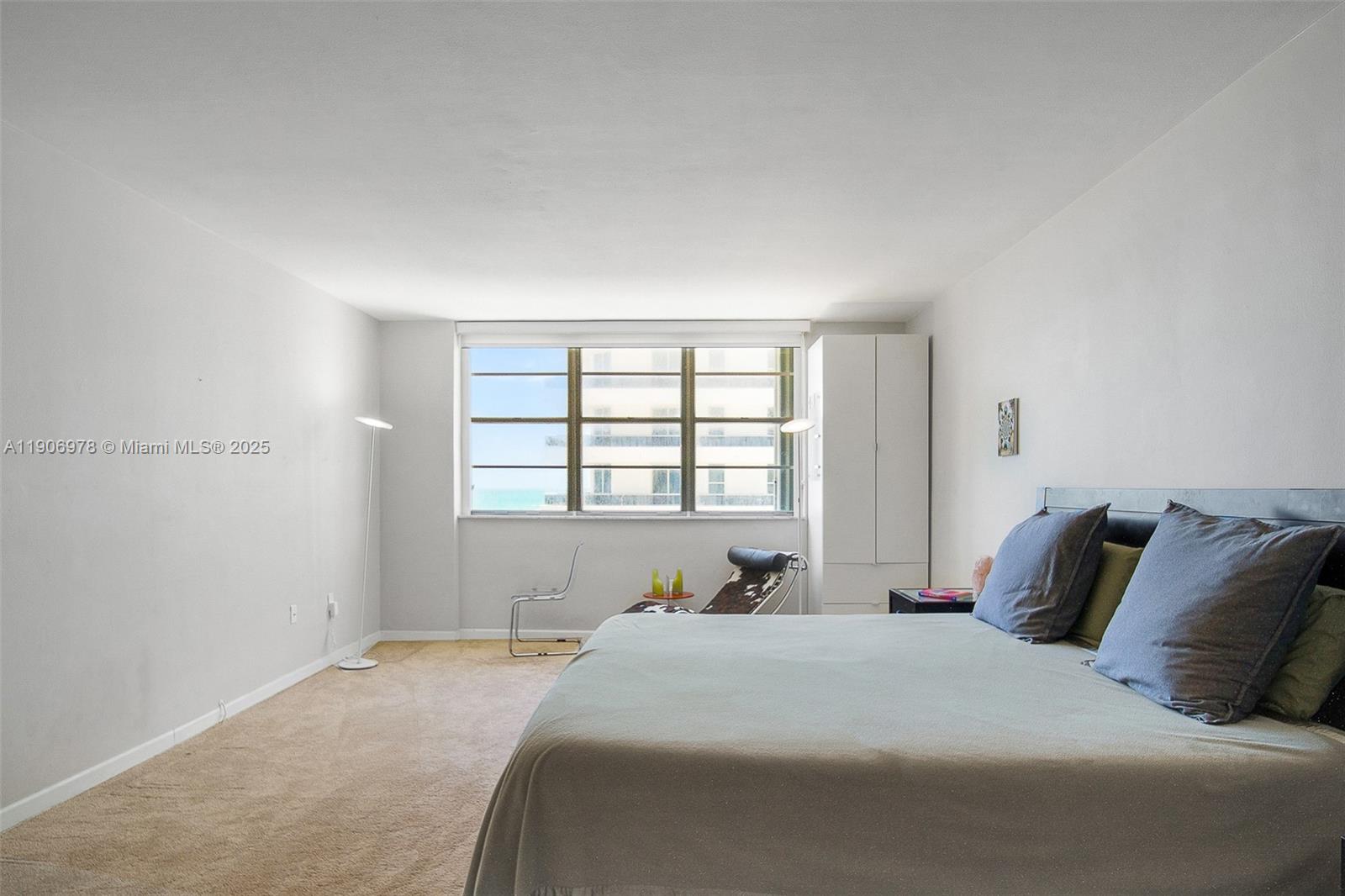 CORINTHIAN CONDO - Residential