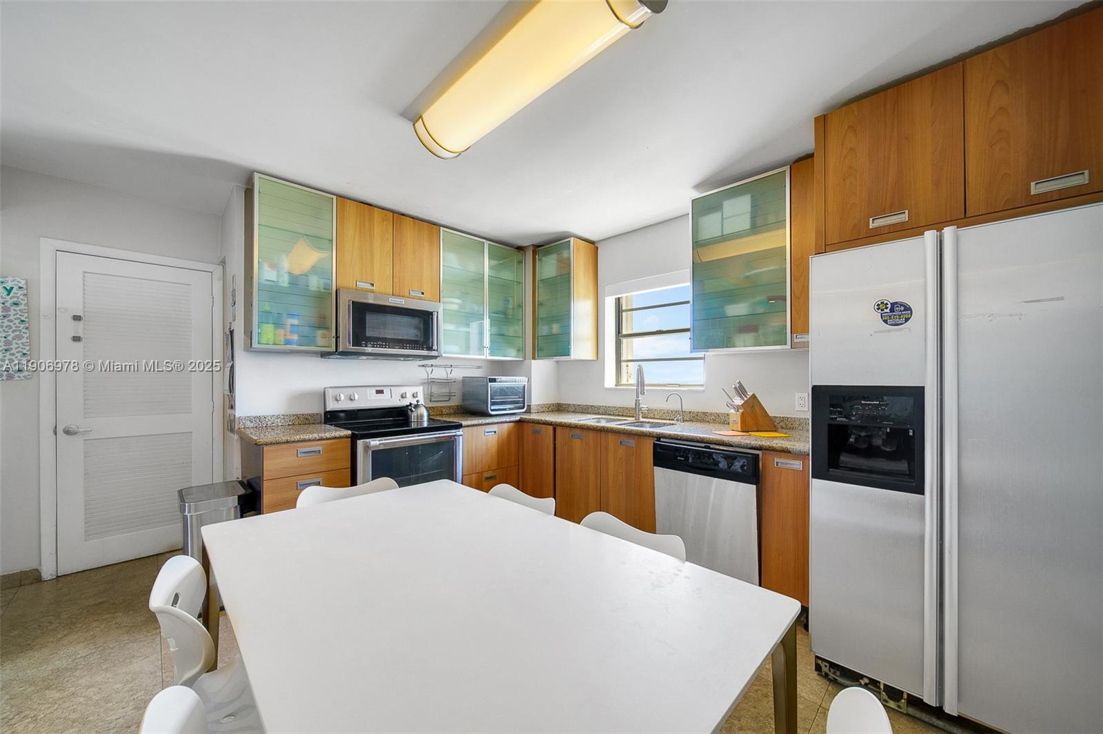 CORINTHIAN CONDO - Residential