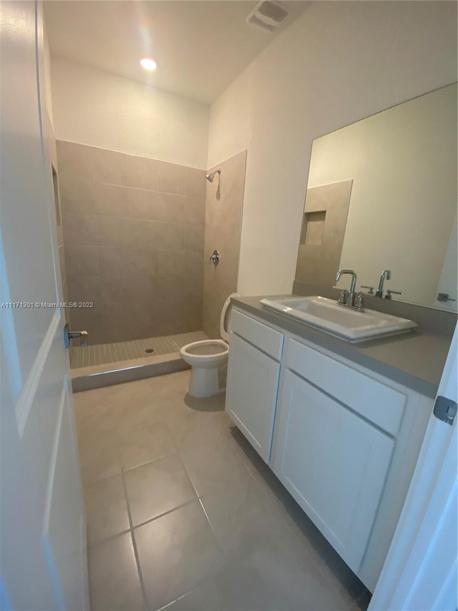 FVP SUBDIVISION - Residential Lease