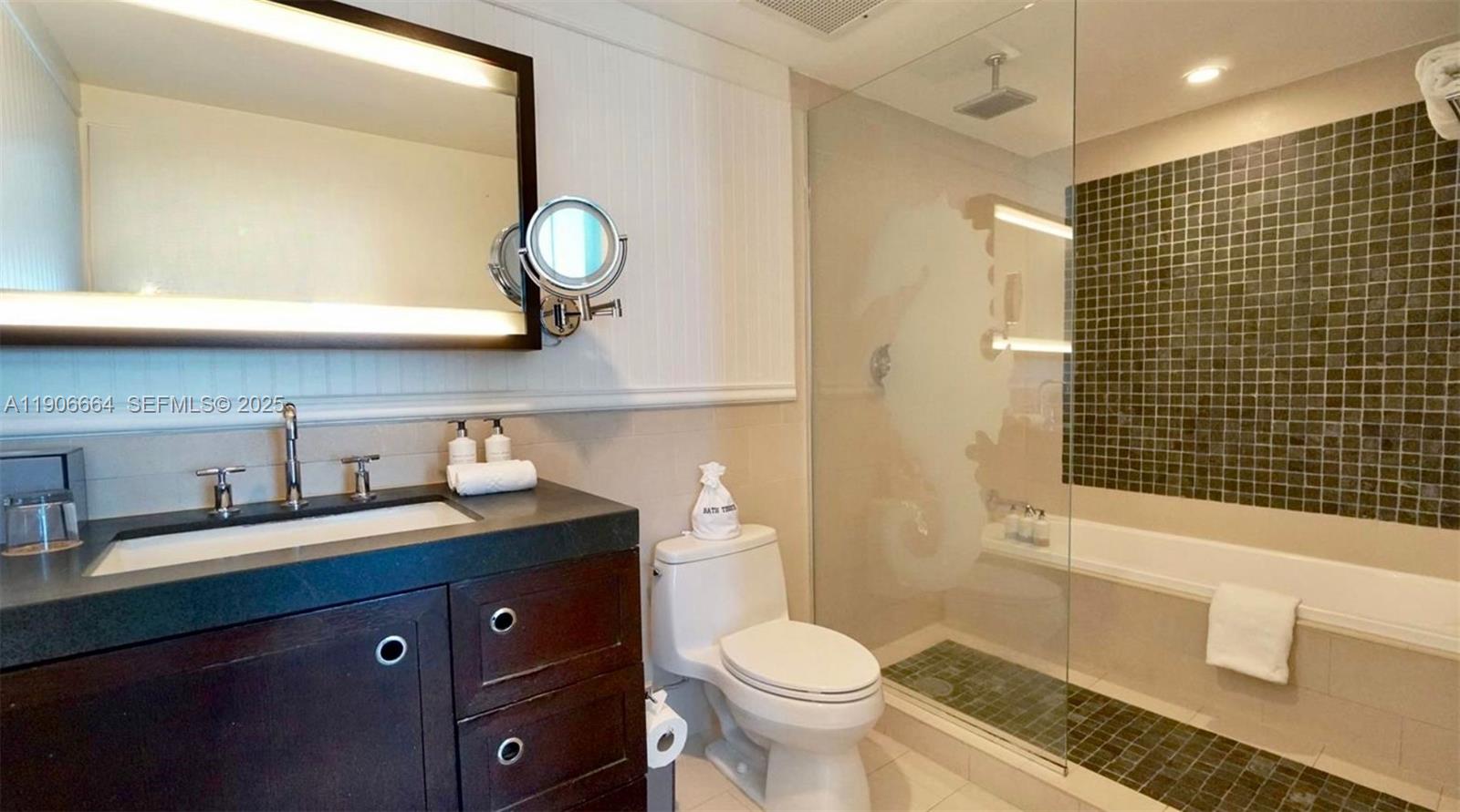 SOLE CONDO - Residential