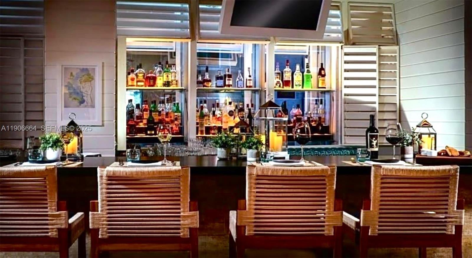 SOLE CONDO - Residential