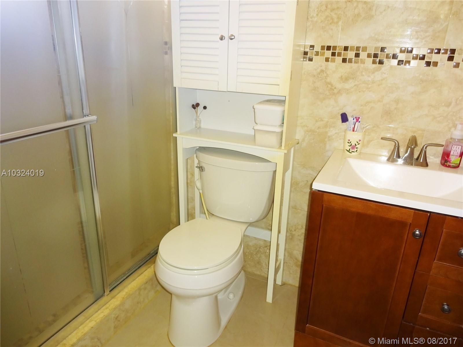 WESTLAWN-CORRECTED PLAT - Residential