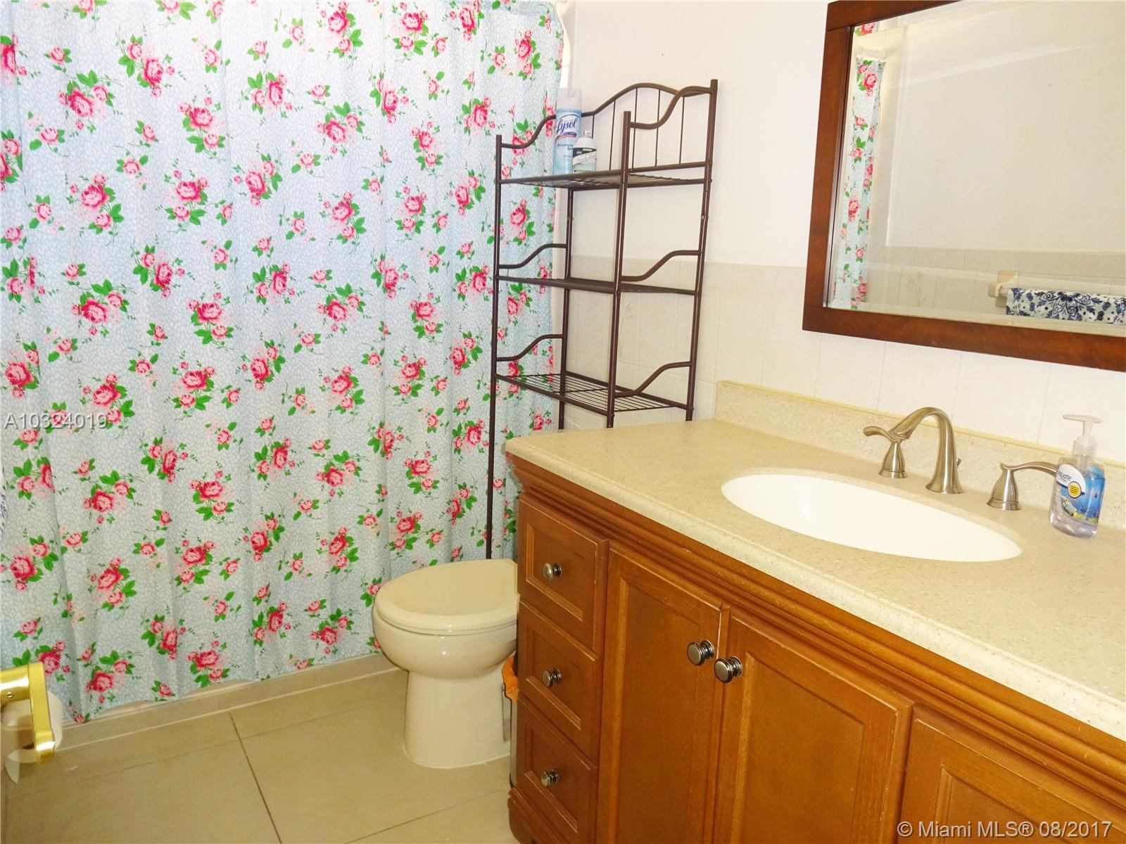 WESTLAWN-CORRECTED PLAT - Residential