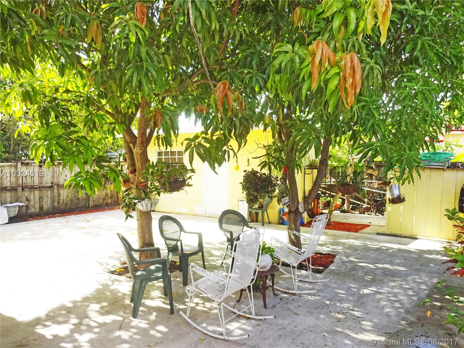 WESTLAWN-CORRECTED PLAT - Residential