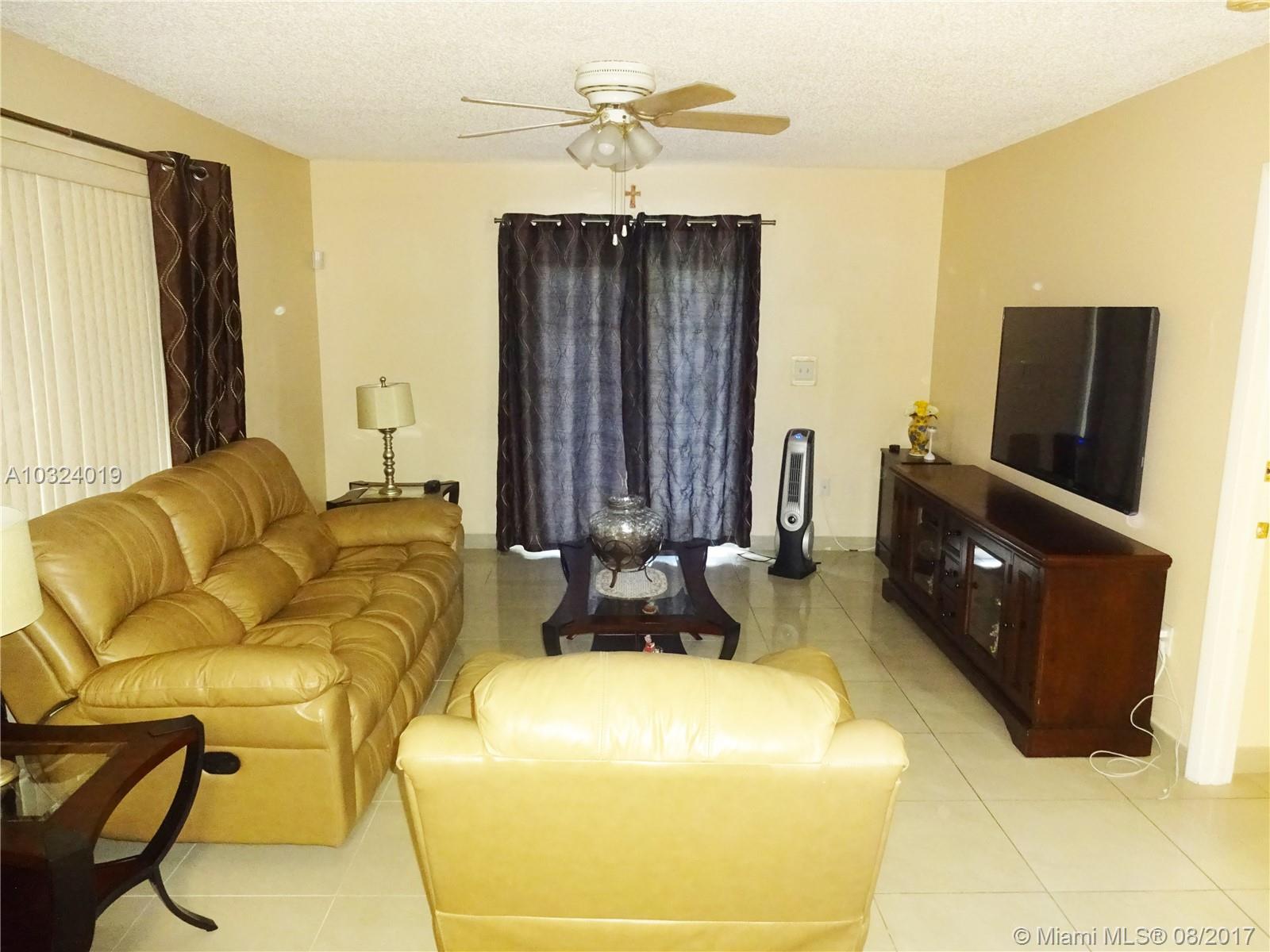 WESTLAWN-CORRECTED PLAT - Residential