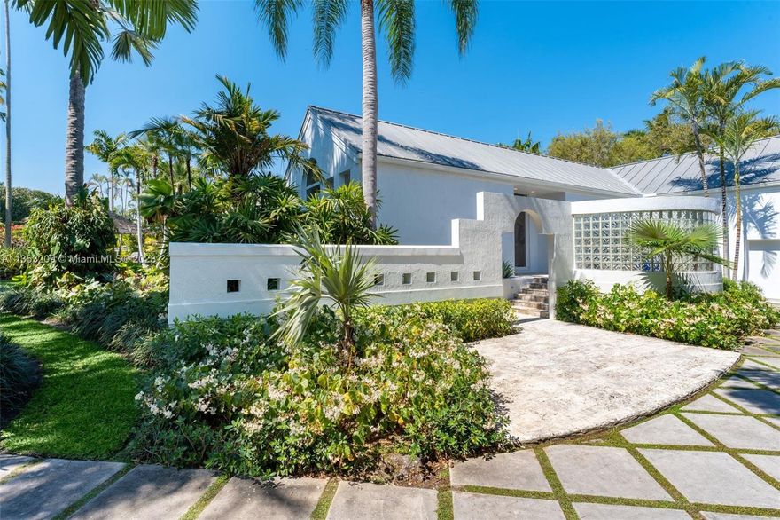 Stunning 5,858 SF 6-bedroom 7-bathroom home on an impressive acre lot in the soon-to-be gated Hammock Lake II. The remodeled home offers a spacious layout and ample natural light, with beautiful vaulted ceilings and tasteful contemporary design. The genuine chef’s kitchen comes with top-of-the-line appliances, including a professional Garland gas stove, commercial Traulsen refrigerator/freezer, custom cabinetry and stunning soapstone countertops. A sizable primary suite includes 2 walk-in closets, spa-like primary bathroom, and additional seating area. The lush backyard includes a pool, covered patio and built-in grill. Recent renovations include new gutters, AC units, ductwork, FPL connection, alarm system, patio and storm-grade garage door.