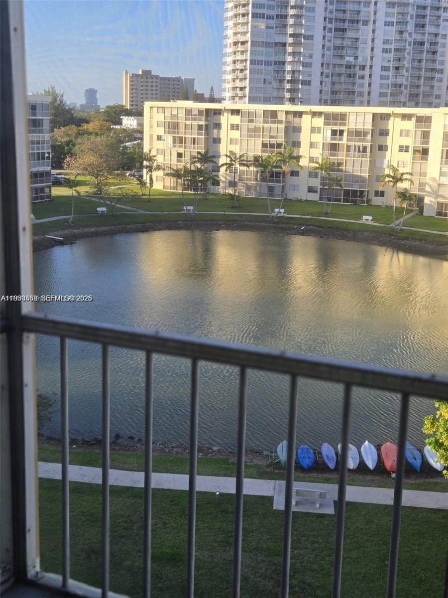 2903 Point East Dr K611