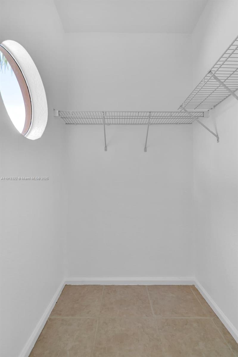 PORTOFINO PALMS - Residential Lease