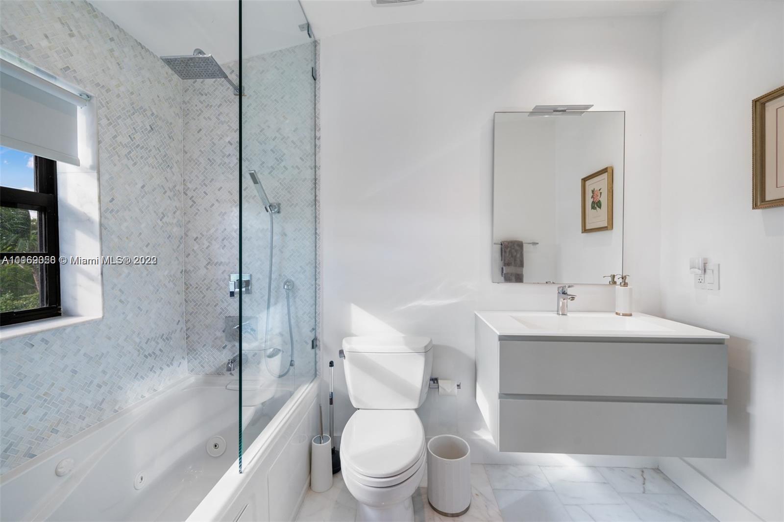 BEACH VIEW ADDN - Residential