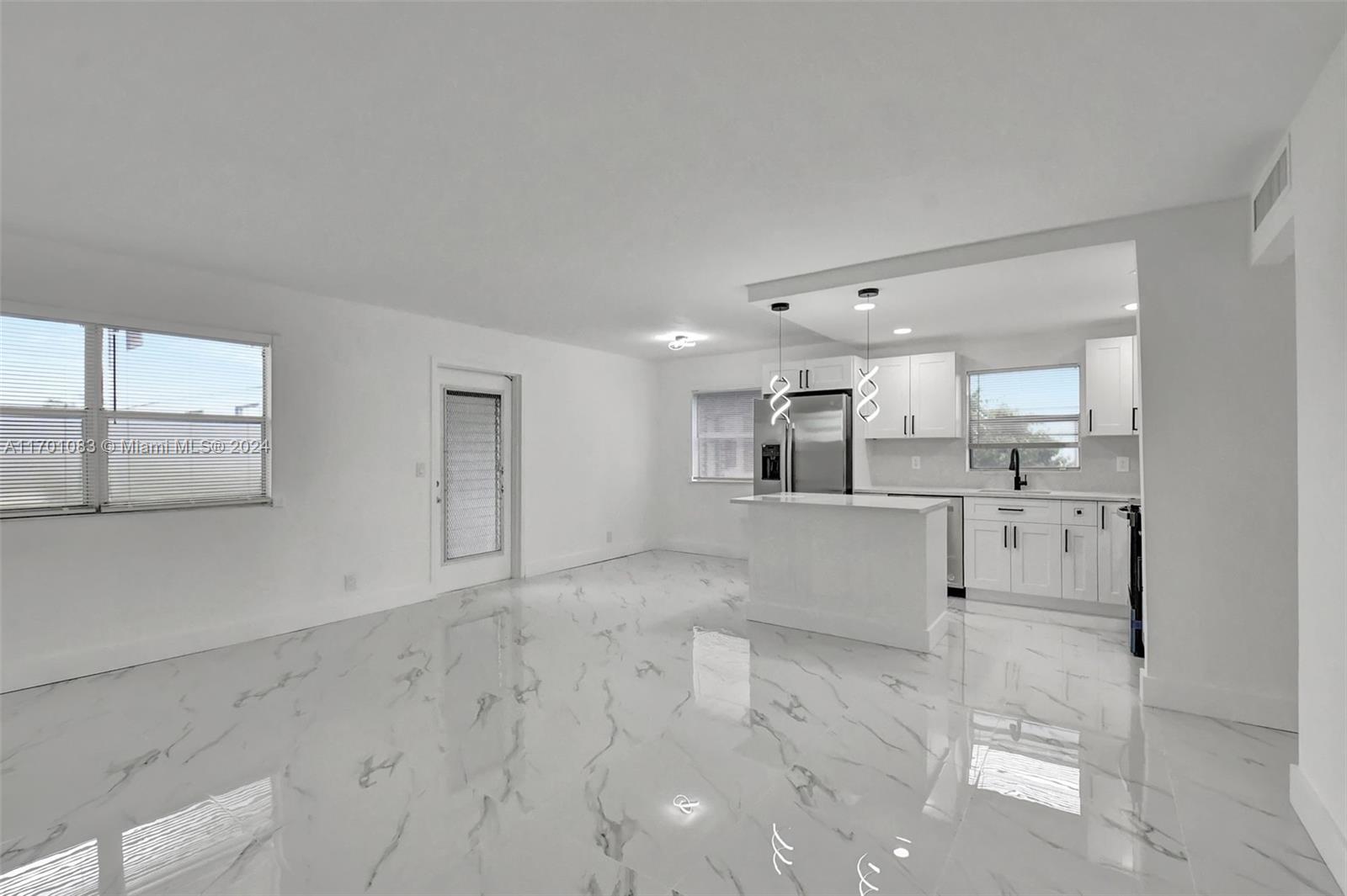 KINGS POINT TUSCANY CONDO - Residential