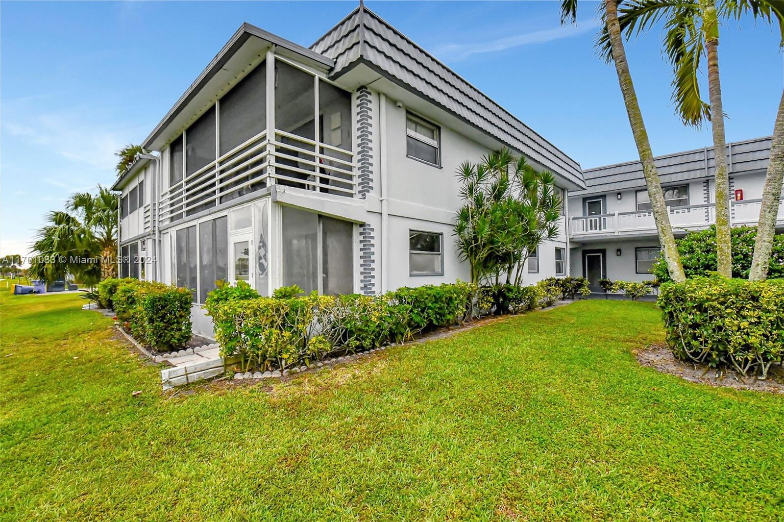 KINGS POINT TUSCANY CONDO - Residential