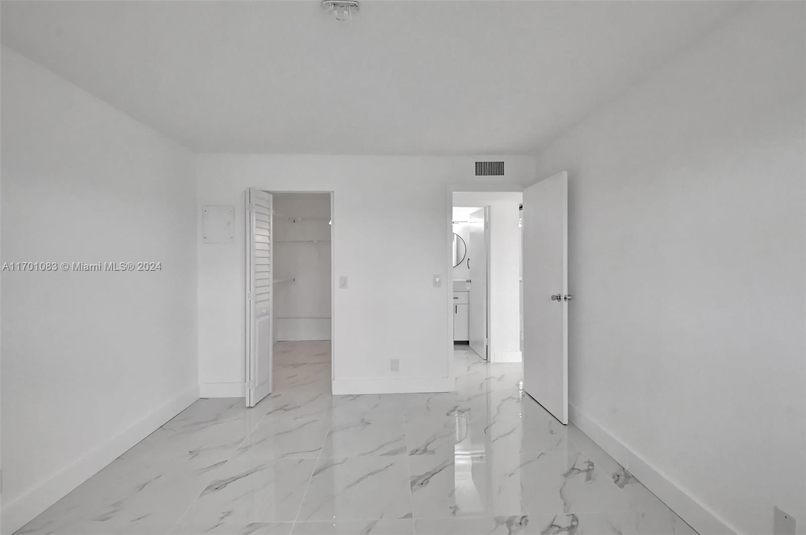 KINGS POINT TUSCANY CONDO - Residential