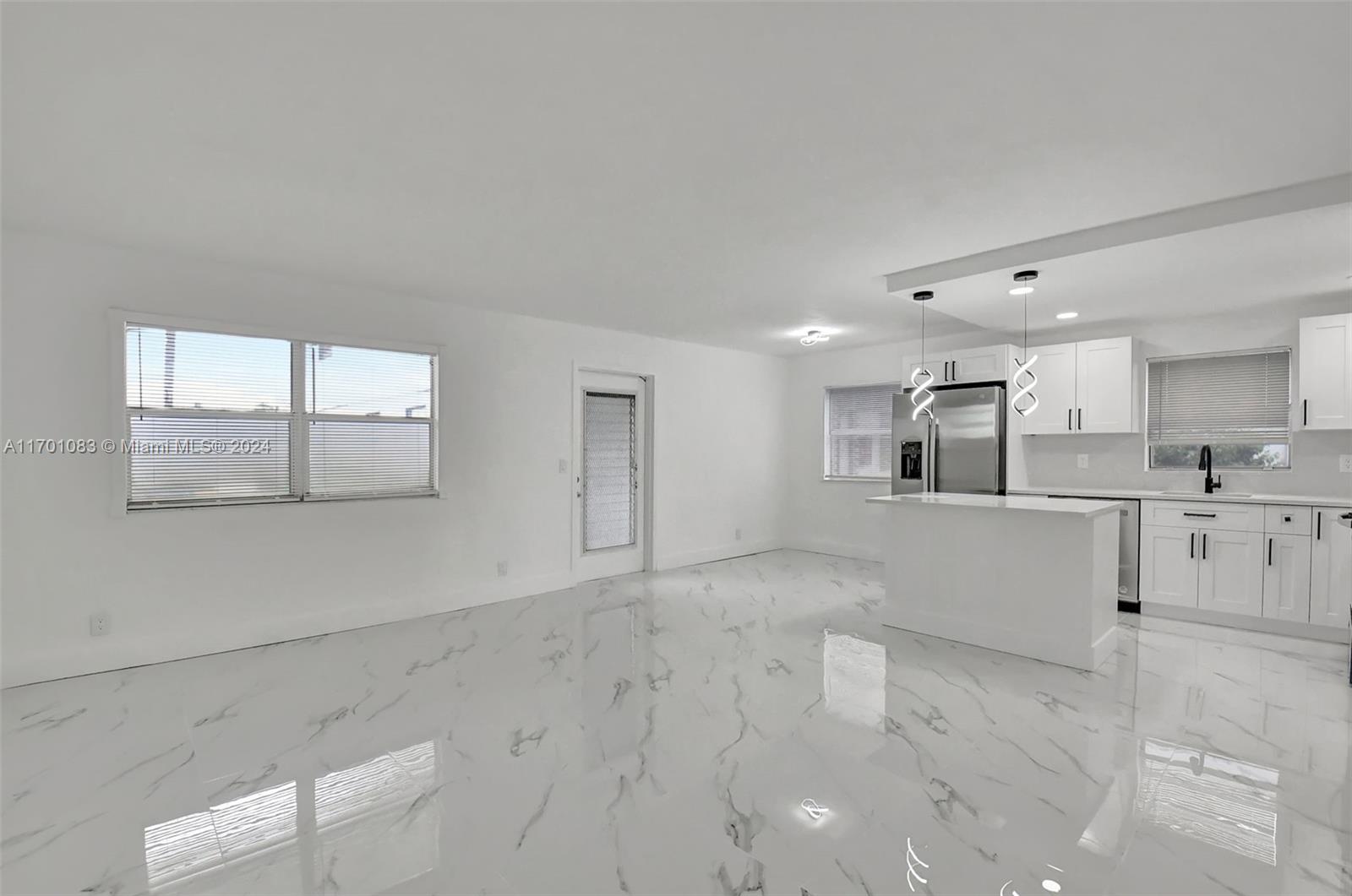 KINGS POINT TUSCANY CONDO - Residential