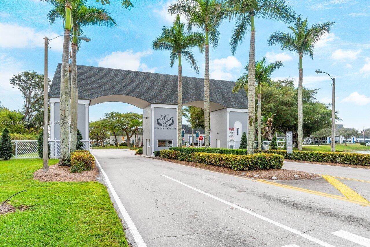 KINGS POINT TUSCANY CONDO - Residential