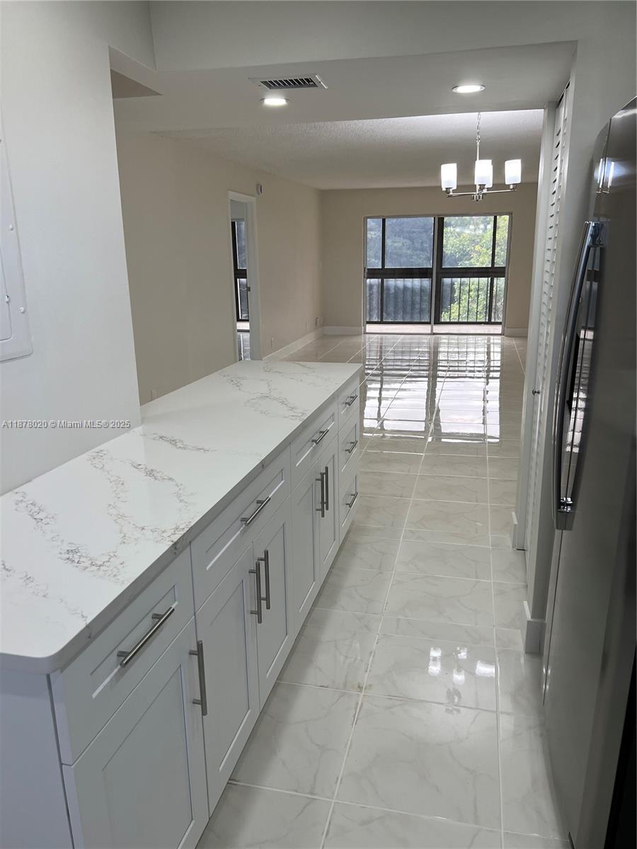 HI-GREENS OF INVERRARY - Residential