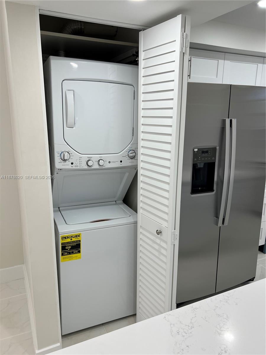 HI-GREENS OF INVERRARY - Residential