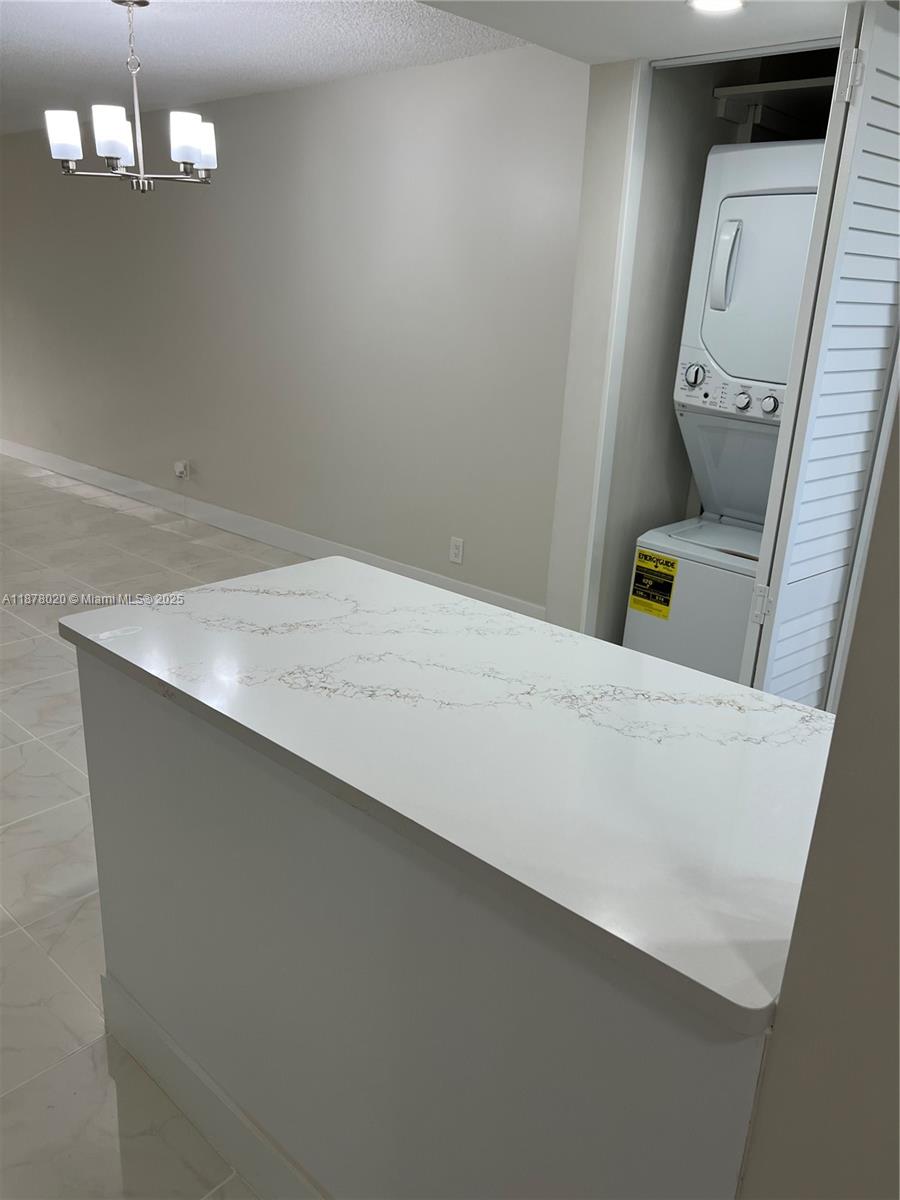 HI-GREENS OF INVERRARY - Residential