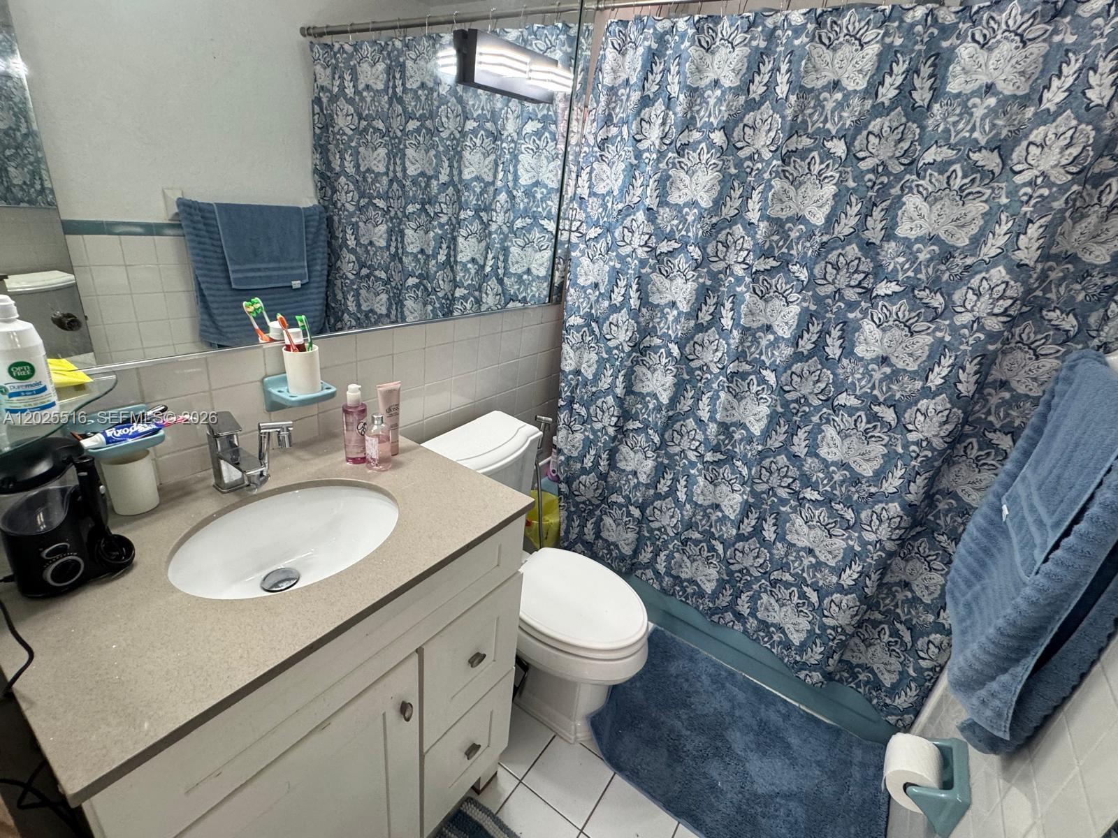 HOLLYWOOD BEACH GARDENS - Residential Income