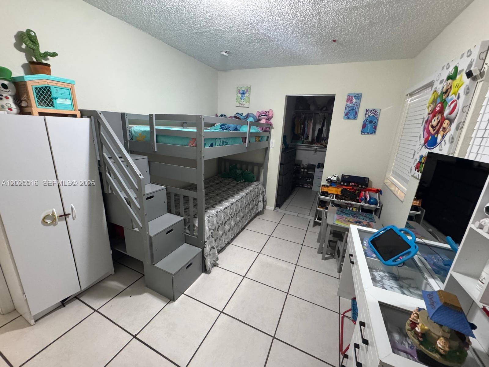 HOLLYWOOD BEACH GARDENS - Residential Income