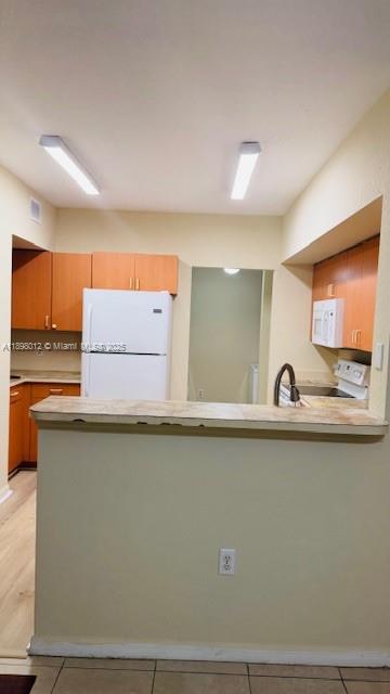 BELMONT AT NORTH LAUDERDA - Residential Lease