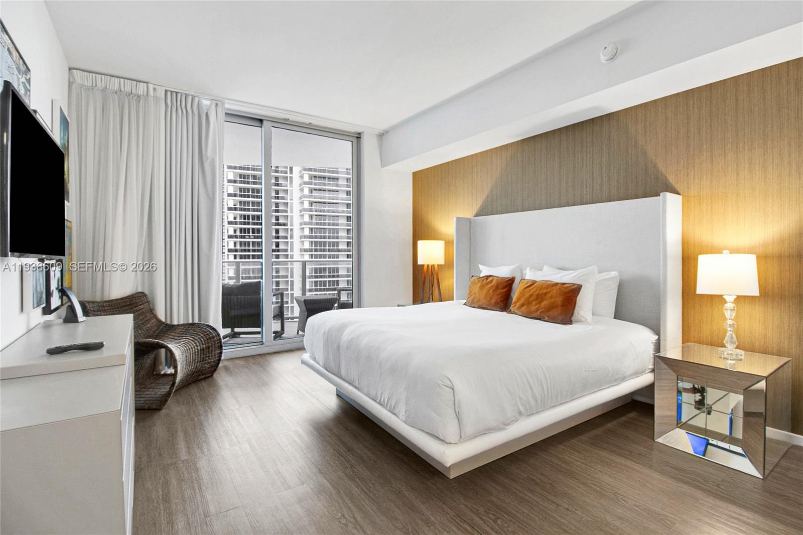 4111 SOUTH OCEAN DRIVE CO - Residential