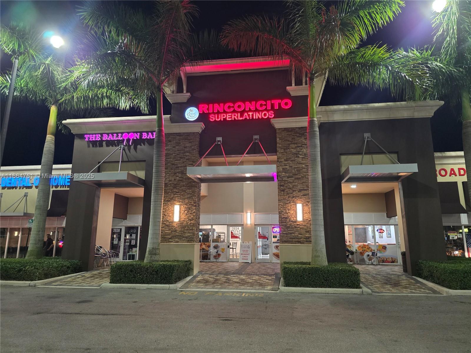 Restaurant Opportunity in Prime Homeasted Location! This well-established restaurant is situated in a high-traffic area, offering excellent visibility and easy access. Fully equipped kitchen, spacious dining area, and beautiful décor make this the perfect opportunity for the investors. Located near major attractions, residential neighborhoods, and shopping centers. Don’t miss out on this fantastic opportunity to own a thriving restaurant in one of Homeasted's most greatest growth" Please do not disturb owner and employees. Only by appointment